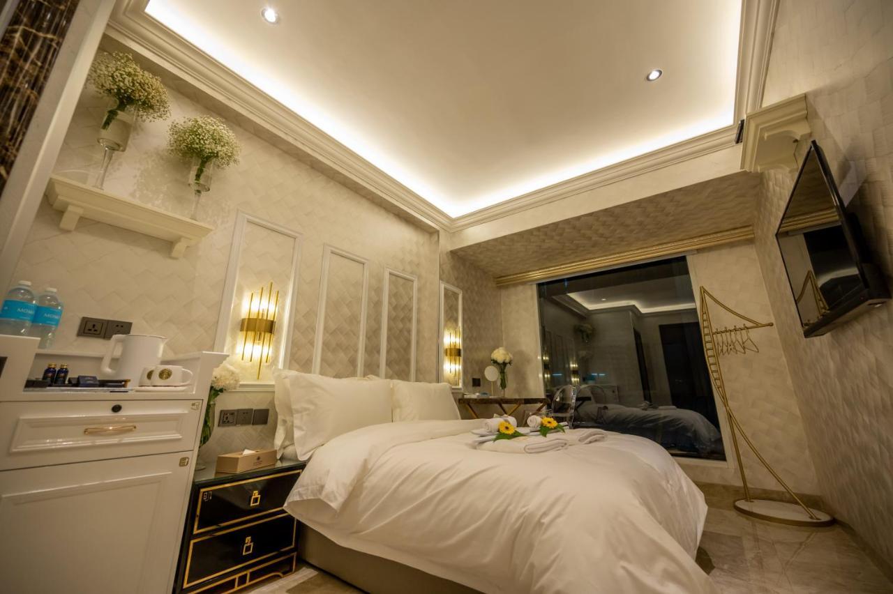 A Residence @ Between Hilton&Cititel Hotel Kota Kinabalu Buitenkant foto